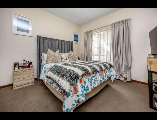 1 BEDROOM APARTMENT FOR SALE IN BROADACRES